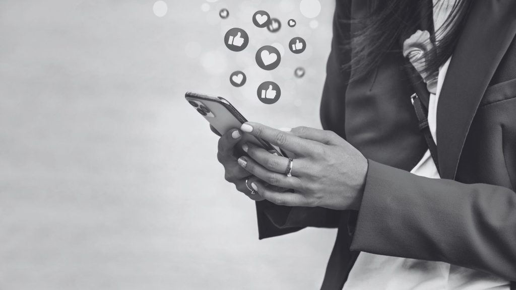 Diccionario de la Felicidad Digital - Miriam Urbano - Bienestar digital - Gratificación instantánea