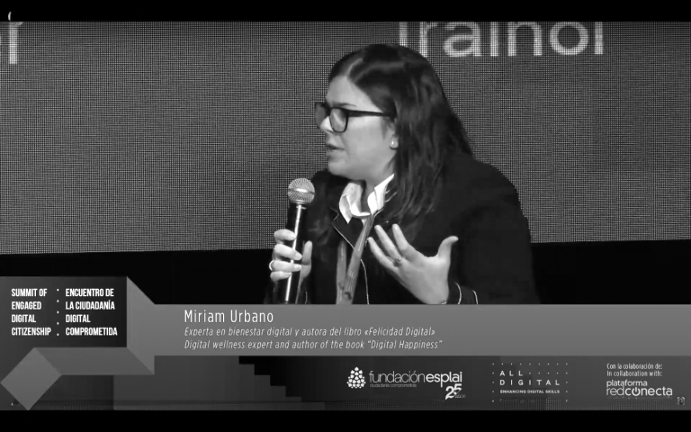 Miriam Urbano - Conferencias - Encuentro de la Ciudadania Digital Comprometida - Fundación Esplai - Madrid